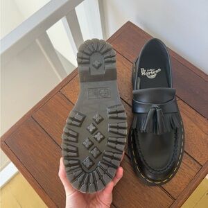 Dr. Martens Black women Platform Dress Shoes with Tassels NWT (fits like w9)